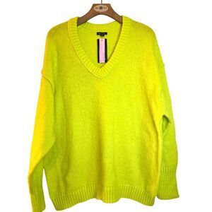 Wild Fable Women's V Neck Fuzzy Sweater Oversized Pullover Vibrant NWT Sz M